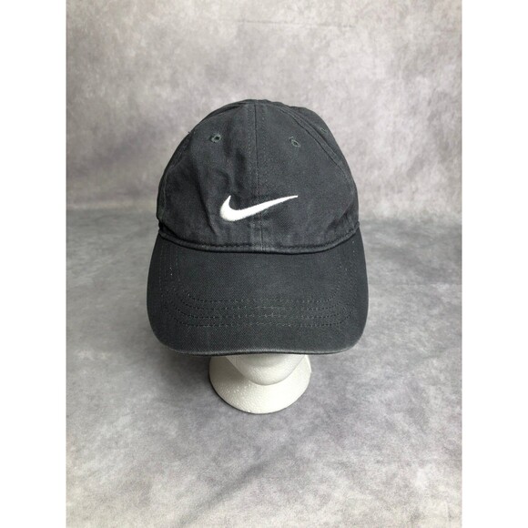 Nike kids hat - Picture 1 of 5